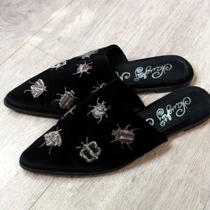 Naughty Monkey Embroidered Bugs Pointed Toe Flat Mules